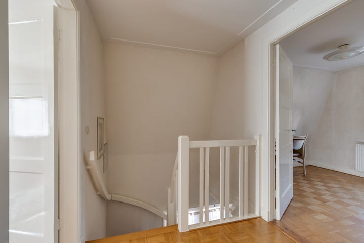 Photo 27 of Maurits Prinsstraat 11