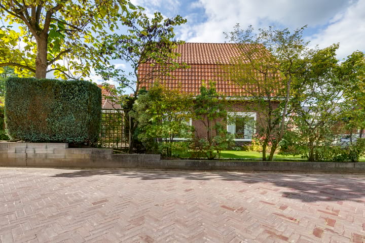 Photo 47 of Maurits Prinsstraat 11