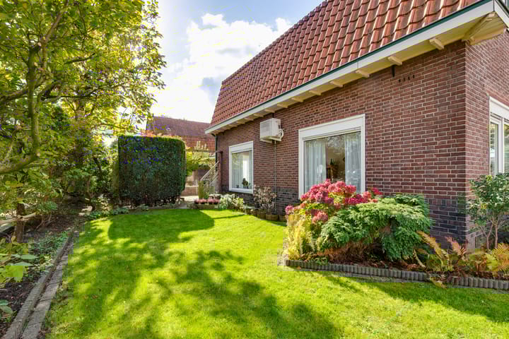 Photo 49 of Maurits Prinsstraat 11