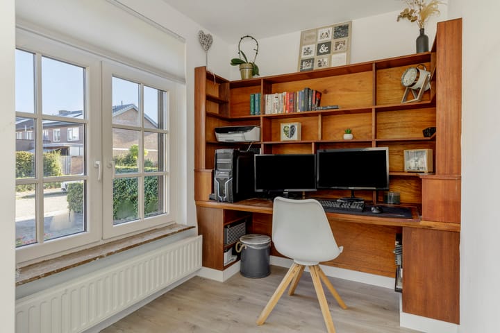 Foto 17 van Anthonie van Leeuwenhoekstraat 2