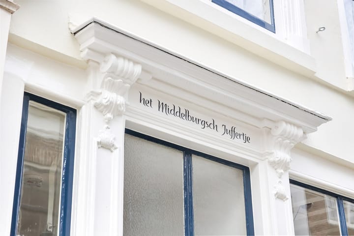 Photo 11 of Vlissingsestraat 28