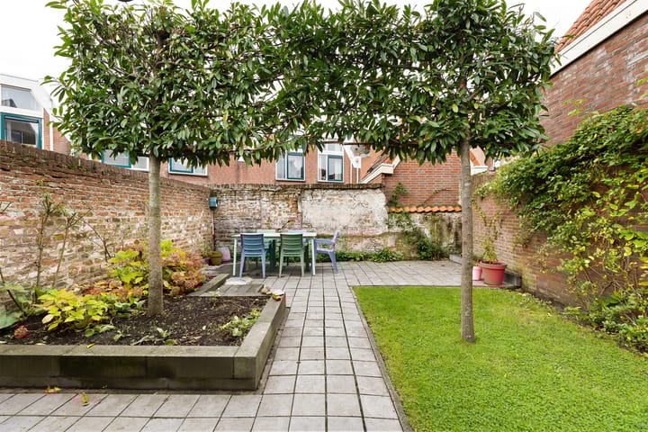 Photo 24 of Vlissingsestraat 28