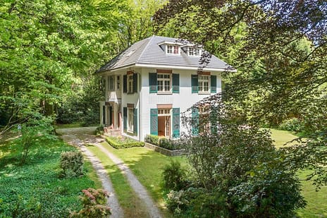 undefined main image