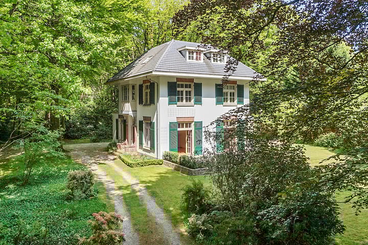 Photo 1 of Vossenlaan 41