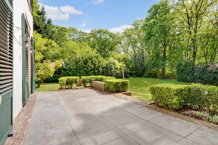 Photo 4 of Vossenlaan 41