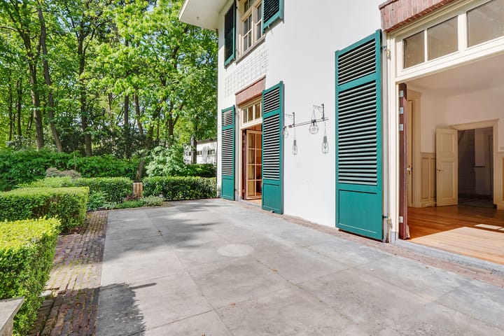 Photo 17 of Vossenlaan 41