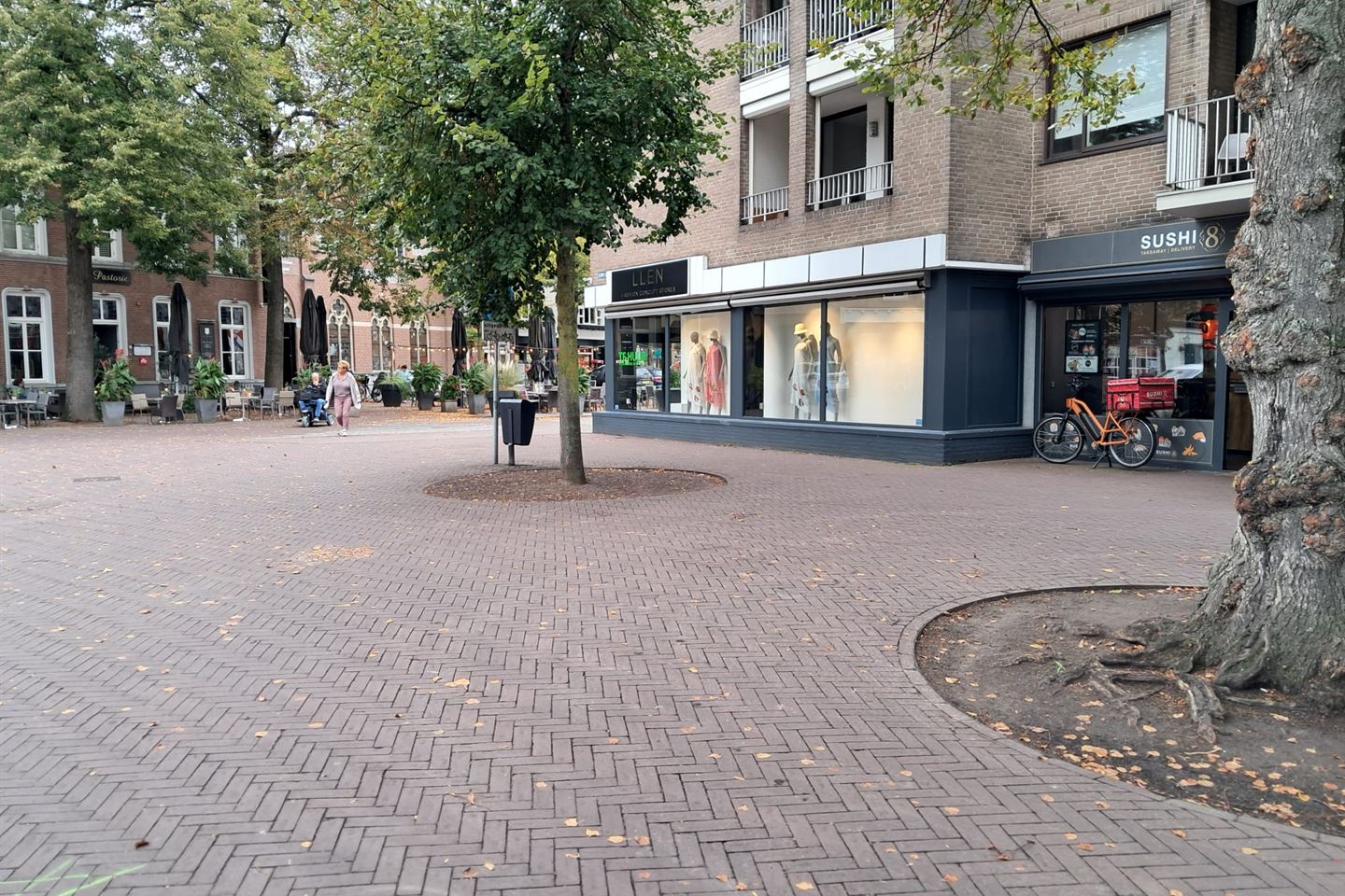 Bekijk foto 5 van Markt 27