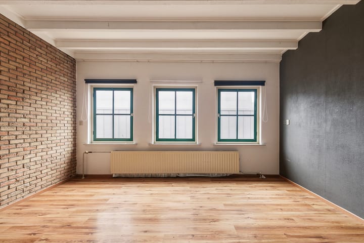 Foto 12 van Overdamstraat 11