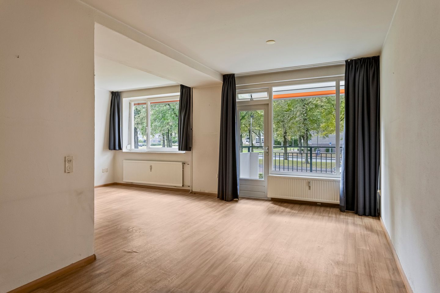 Photo 10 of Via Regia 136-A