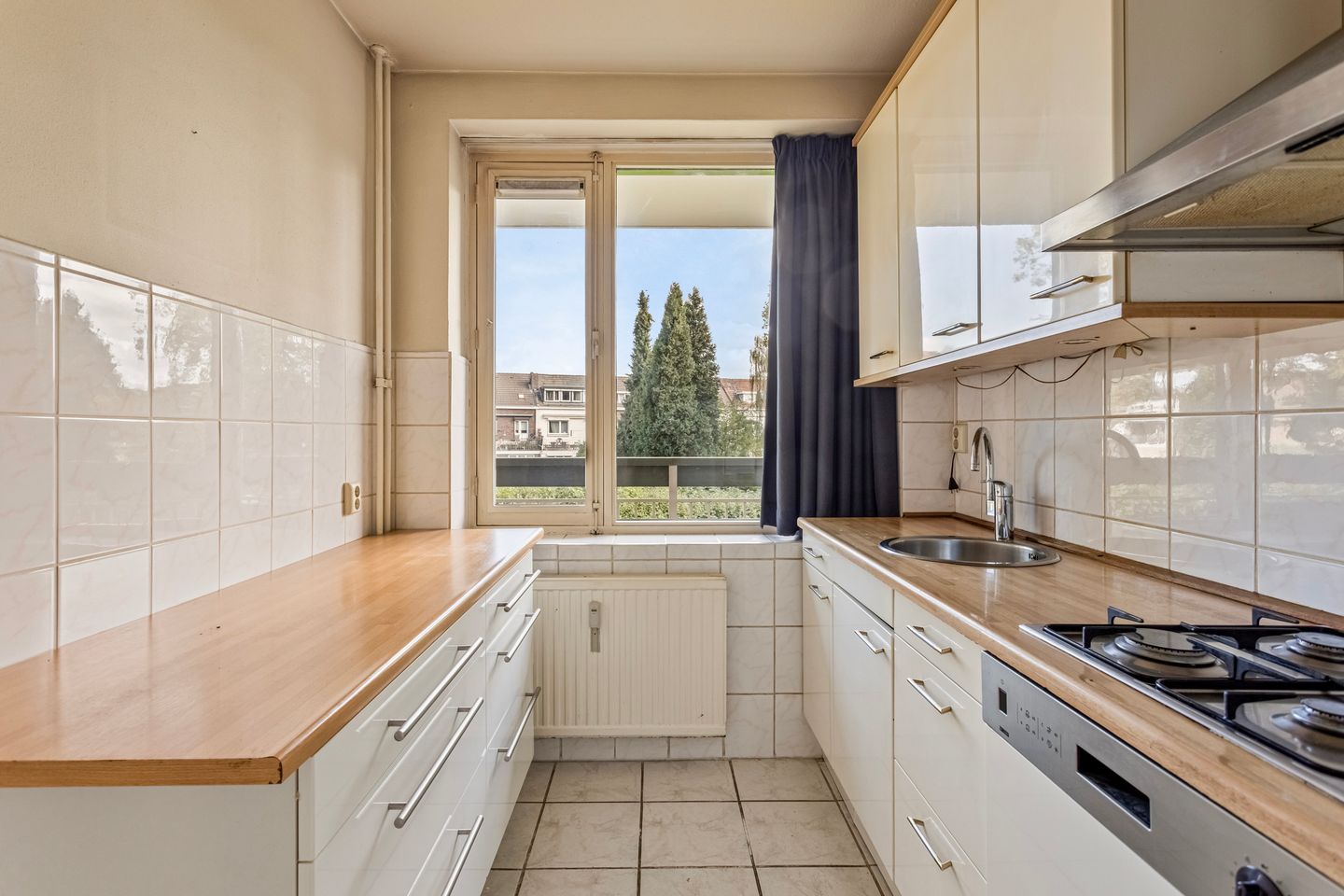 Photo 20 of Via Regia 136-A