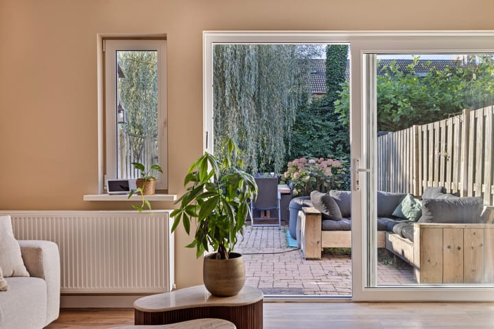 Photo 14 of Isenburgstraat 39