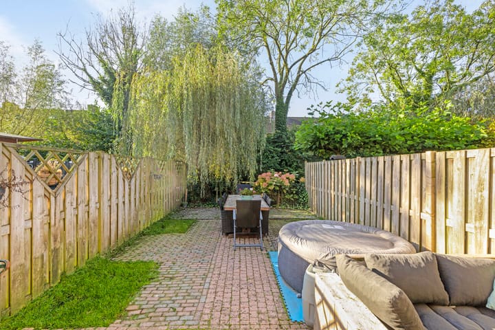 Photo 17 of Isenburgstraat 39