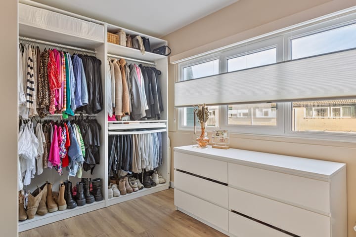 Photo 27 of Isenburgstraat 39