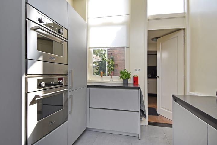 Photo 28 of 2e Sweelinckstraat 124