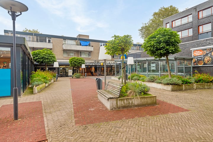 Bekijk foto 30 van Kruidenhof 12