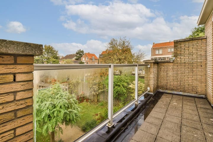 Foto 20 van Orchideelaan 155