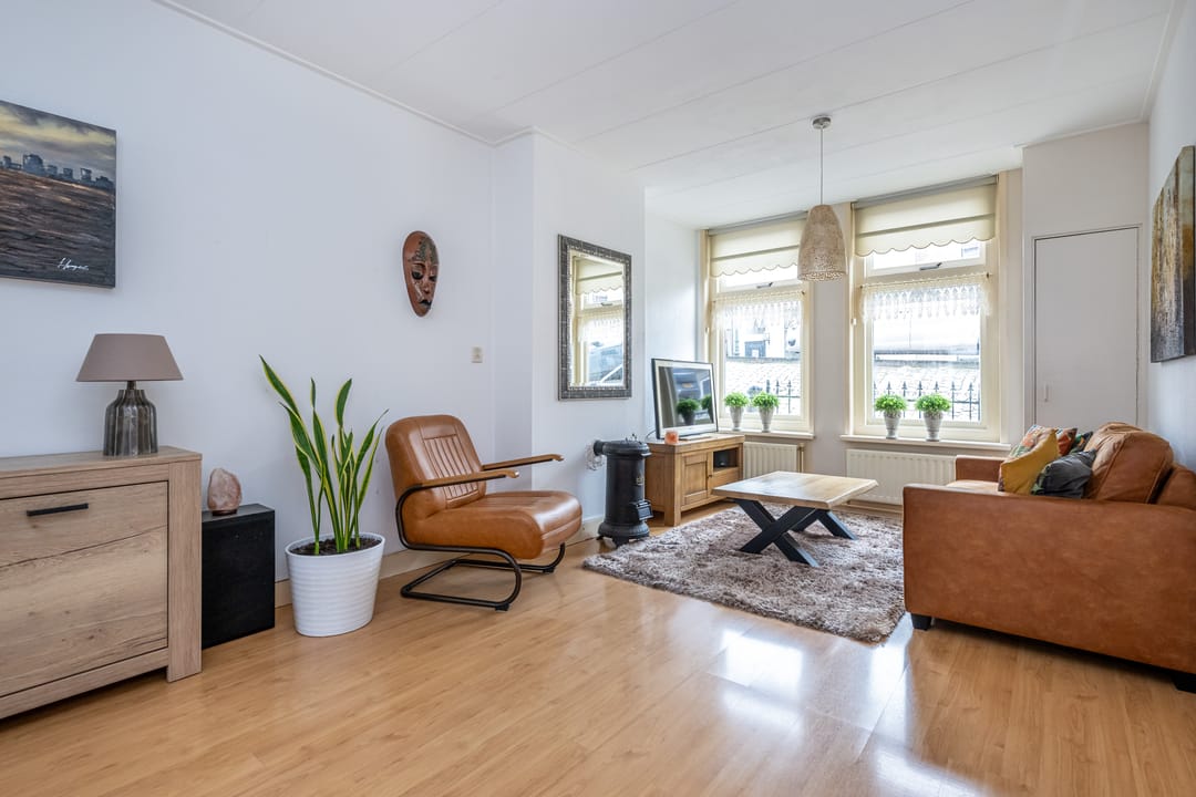 Photo 2 of Voorstraat 8