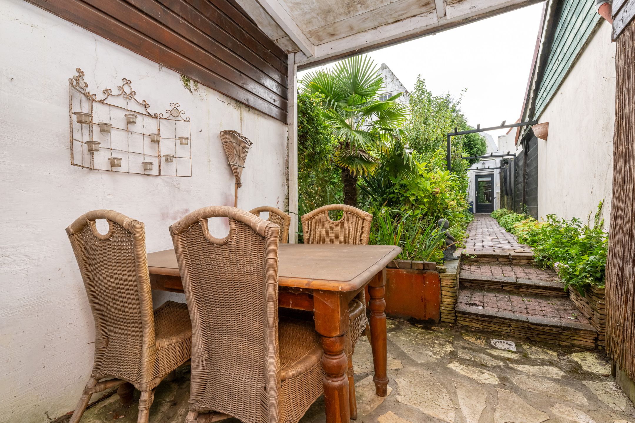 Photo 24 of Voorstraat 8