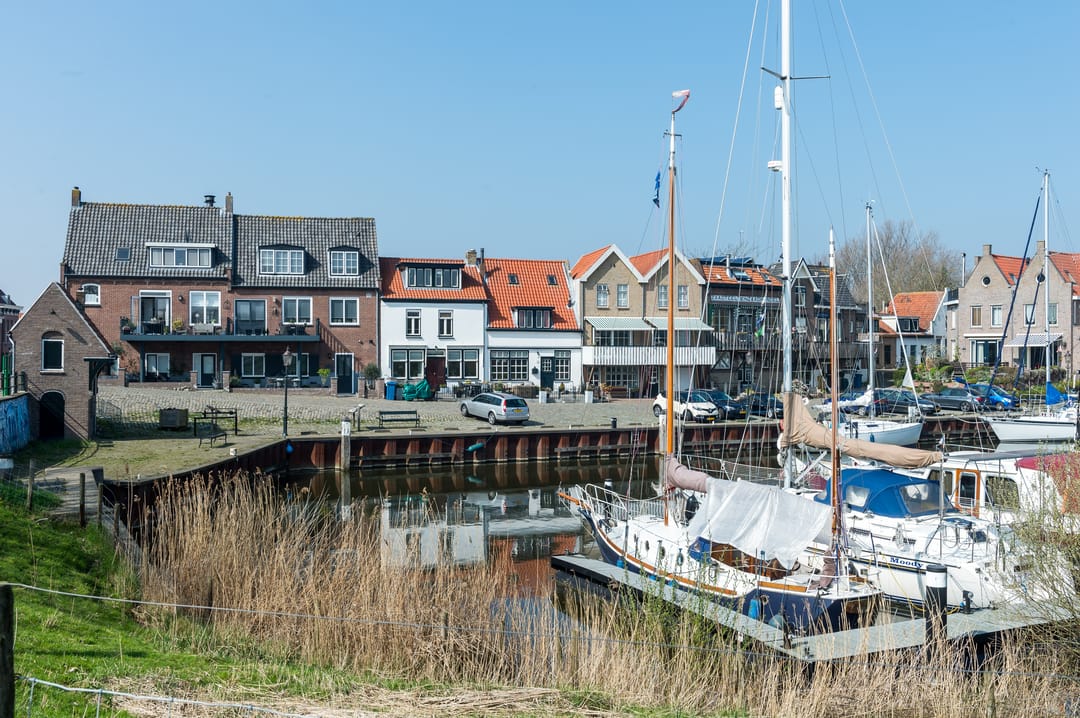 Photo 28 of Voorstraat 8