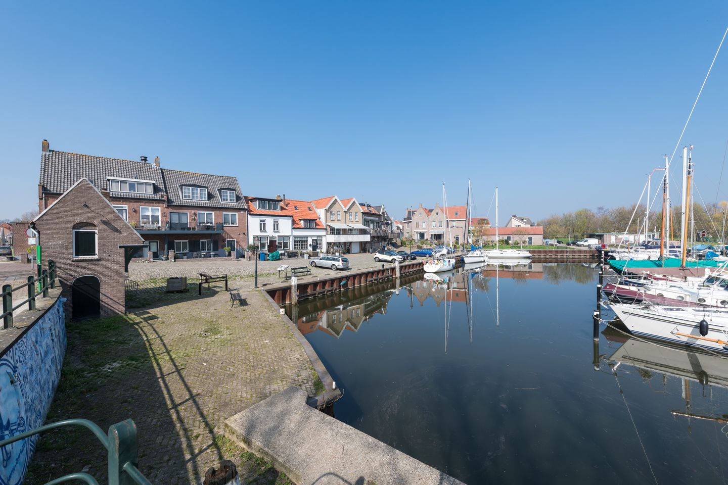 Photo 29 of Voorstraat 8