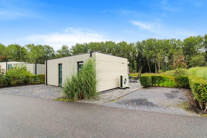 Foto 19 van Buitenhuizerweg 2-474