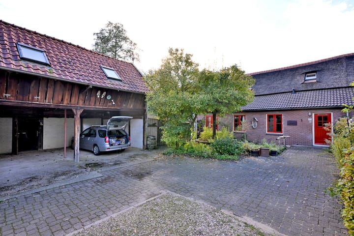 Foto 10 van Knoevenoordstraat 40