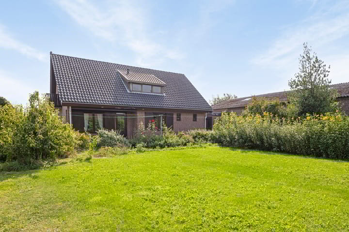 Foto 35 van Lindenstraat 16