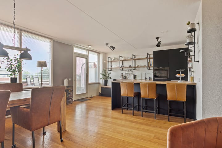 Foto 10 van Lobeliastraat 41