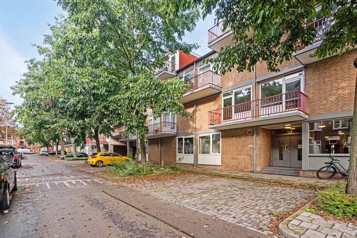 Foto 2 van Menno van Coehoornstraat 32-B