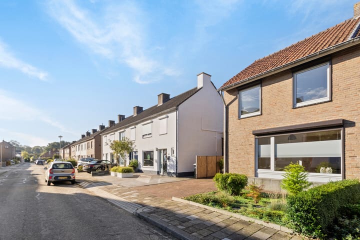 Photo 33 of Broekstraat 30