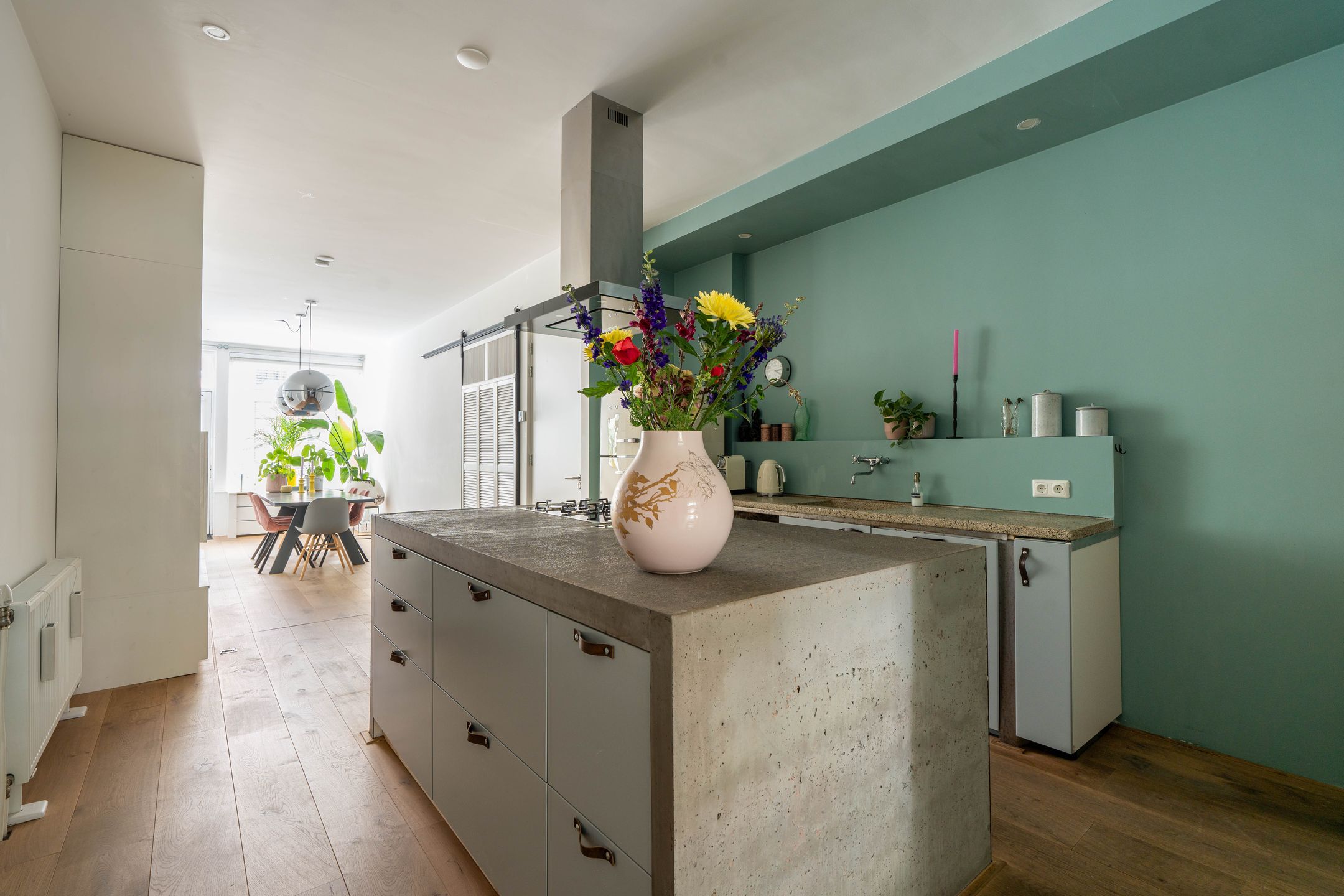 Photo 12 of Eerste Jan van der Heijdenstraat 139-H