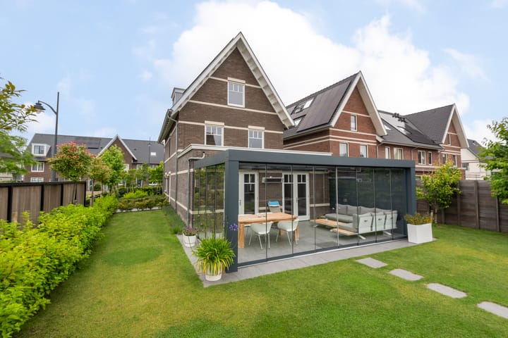 Foto 8 van Lotusbloemstraat 1