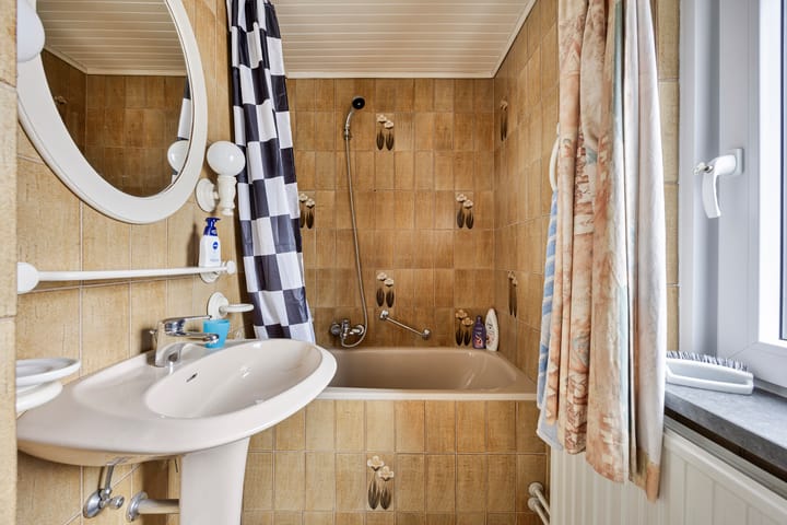 Photo 19 of Kloosterlaan 46-B