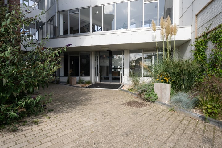 View photo 32 of Pelikaanweg 128