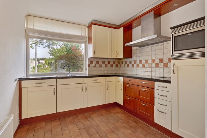 Photo 12 of Santpoortplein 48