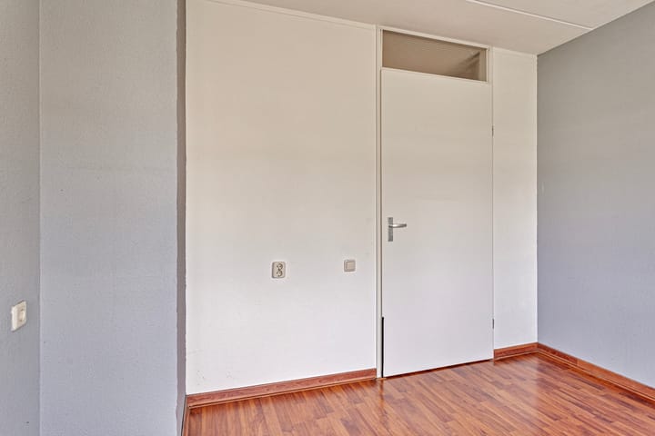 Photo 19 of Santpoortplein 48