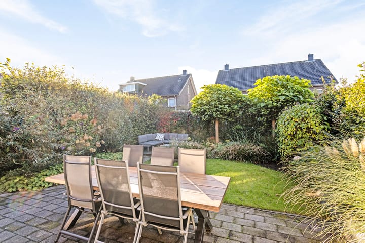 Foto 28 van Pastinaak 5