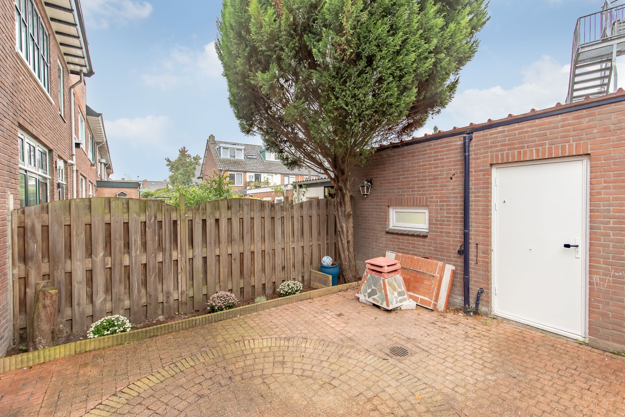 Foto 9 van F. Koolhovenstraat 76