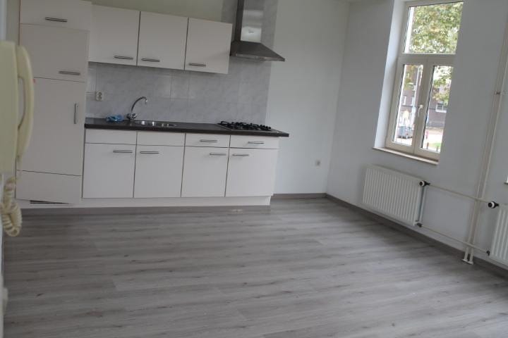 Foto 8 van Tunnelstraat 4