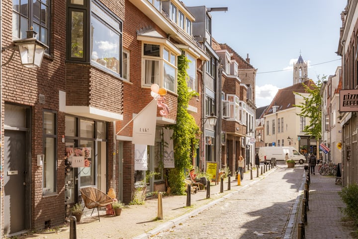 Bekijk foto 40 van Breedstraat 20