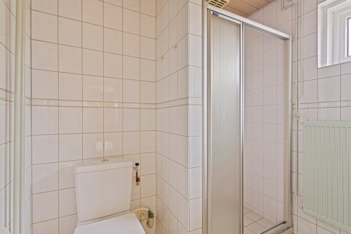 Foto 17 van van Dorthstraat 6