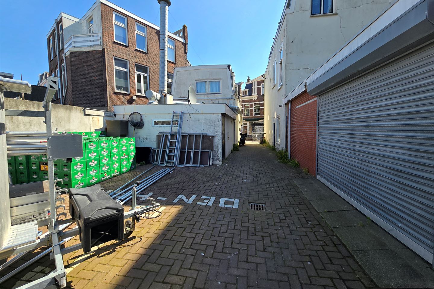 Bekijk foto 2 van Badhuisstraat 45