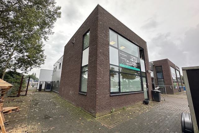 Bekijk foto 2 van Rooseindsestraat 93