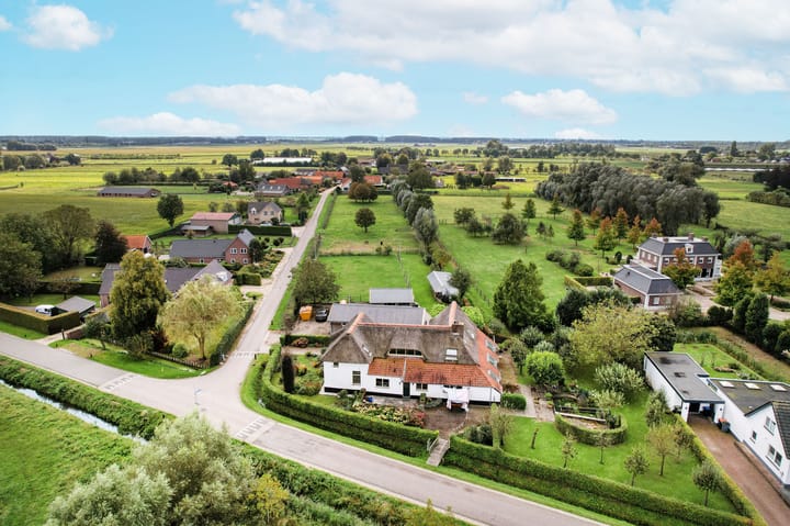 Photo 2 of Kampsestraat 2