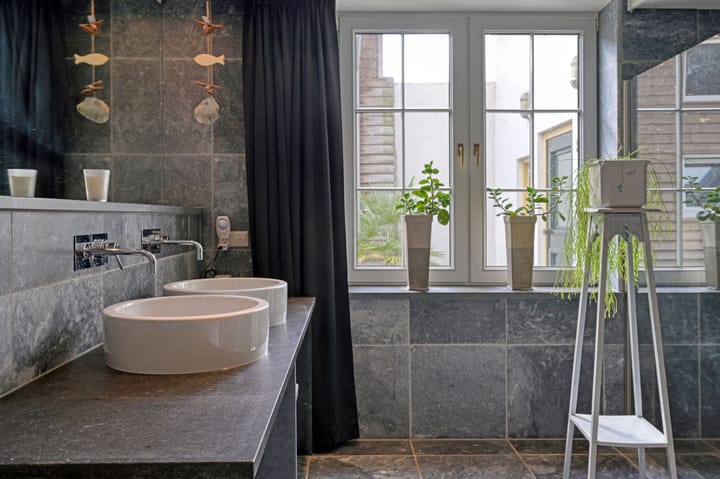 Photo 24 of Kampsestraat 2