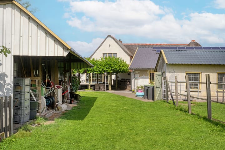 Photo 52 of Kampsestraat 2