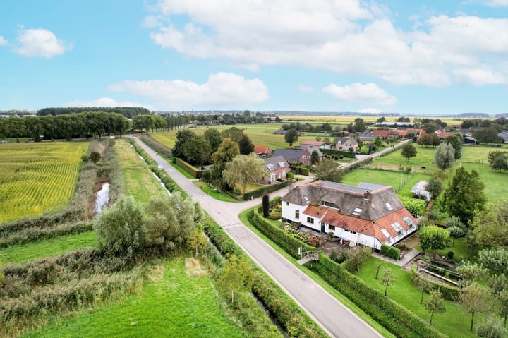 Photo 77 of Kampsestraat 2