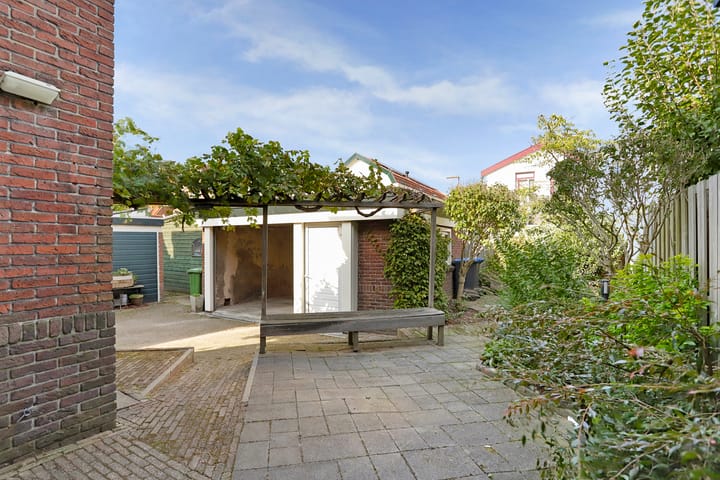 Foto 35 van Stationsweg 3-A