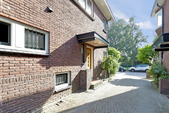 Foto 39 van Stationsweg 3-A