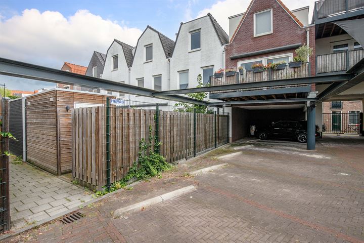 Bekijk foto 38 van Molenstraat 6